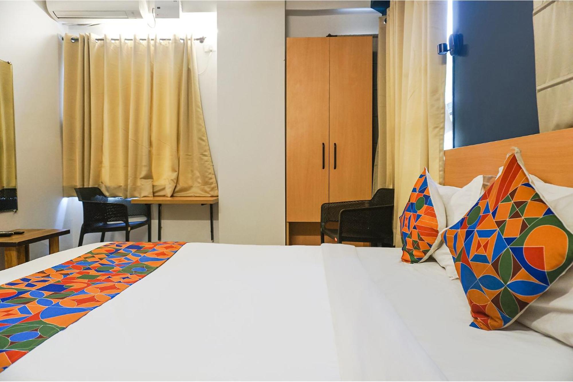Fabhotel Aura Homes - Nr Khandoba Mandir Pimpri-Chinchwad Esterno foto