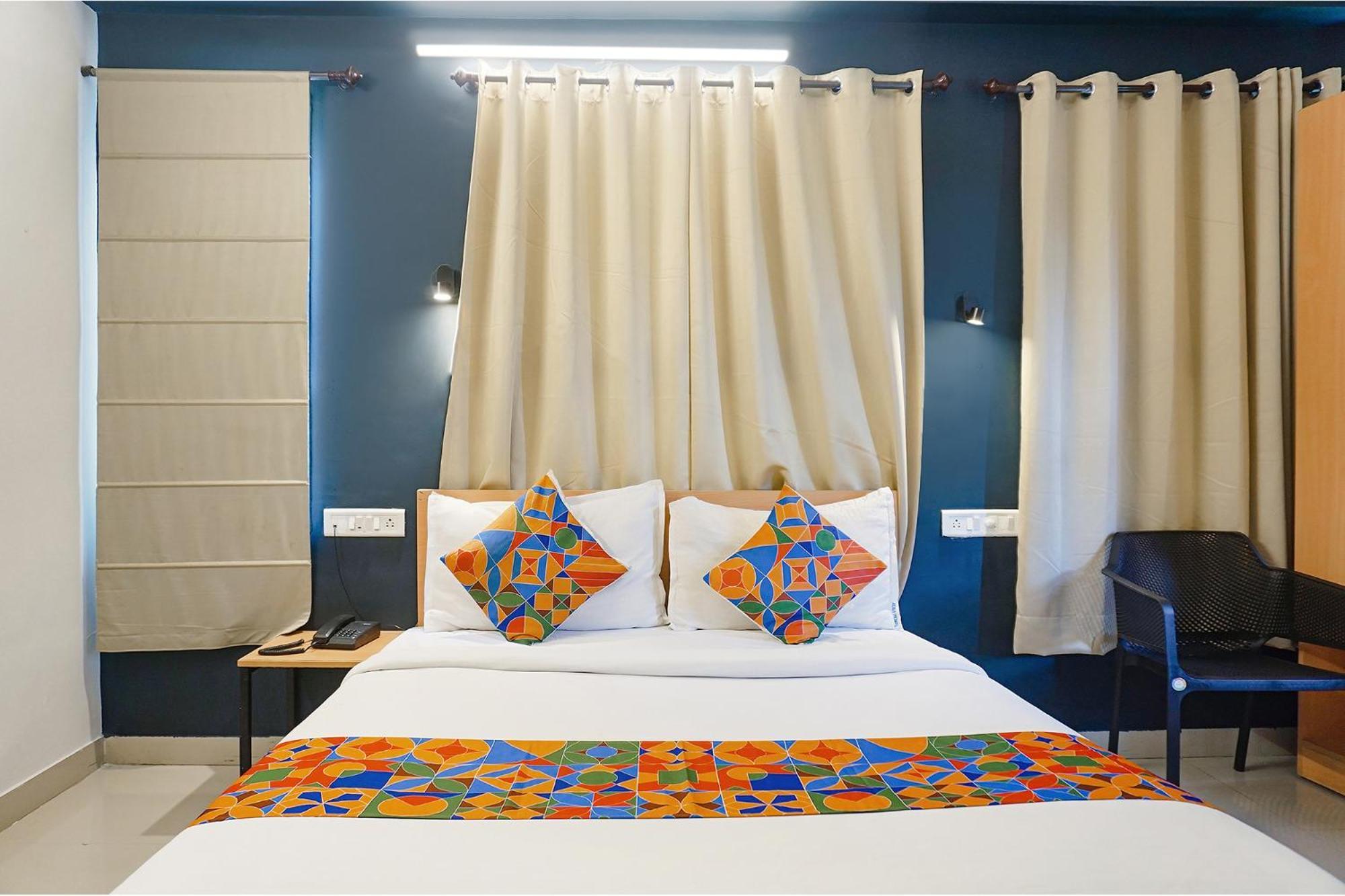 Fabhotel Aura Homes - Nr Khandoba Mandir Pimpri-Chinchwad Esterno foto